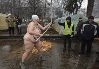 Создать мем Баба