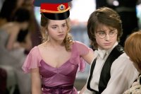 Создать мем Милиционер Гермиона Грейнджер и Гарри Поттер 01 мая 2013 года