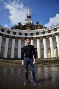 Создать мем Совершенен