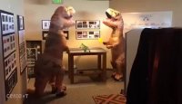 Создать мем Два дракона