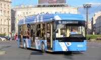 Создать мем Электробус по маршруту 11
