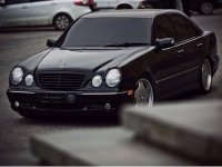 Создать мем Мерс
