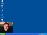 Создать мем Володя Ржавый скачивает игры на новый Windows XP 01 ноя2006