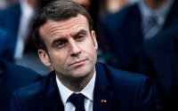 Создать мем Macron