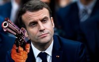 Создать мем Macron