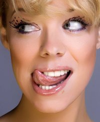Создать мем Liz McClarnon