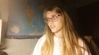 Создать мем Девочка в шоке
