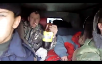 Создать мем Мужики в уазике