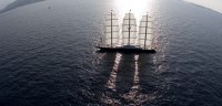 Создать мем Maltese Falcon