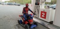 Создать мем Человек паук