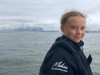 Создать мем GRETA