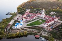 Создать мем Винновка-Мужской монастырь Казанской иконы Божьей матери