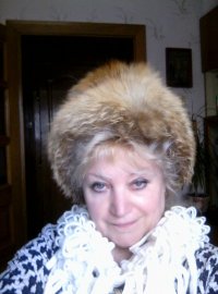 Создать мем ЛИСЬЯ ШАПКА