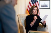 Создать мем Pelosi