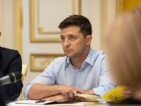 Создать мем Зеленский слушает