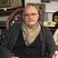 Создать мем Никита Михалков