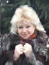 Создать мем В шубке