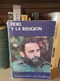 Создать мем Fidel y la Religion