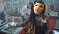 Создать мем Кассирша
