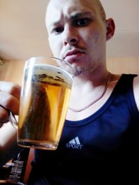 Создать мем Mc конкретный пиво пивас