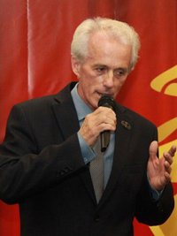 Создать мем Макака