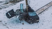 Создать мем Марк 2 против столба