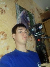 Создать мем Валерий Славнокапустный Айфон 4с магазин эйпл вау июль 2010