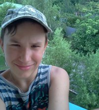 Создать мем Влад Хуипленко