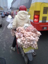 Создать мем Яйца