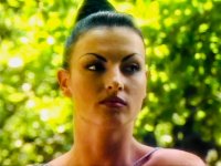 Создать мем Laura Angel