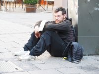 Создать мем Нищеброд