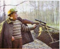 Создать мем Брежнев на охоте