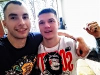 Создать мем 467