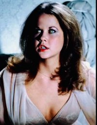 Создать мем Linda Blair