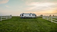 Создать мем Airstream Classic Travel Trailer 2018