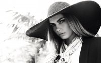 Создать мем Cara Delevingne о реализме и иной реальности и ещё трололо
