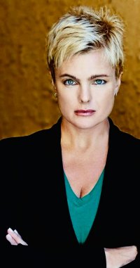 Создать мем Erika Eleniak