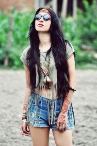 Создать мем Girl Hippie