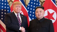 Создать мем Трамп и Ким