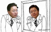 Создать мем Elbegdorj looks onto another Elbegdorj
