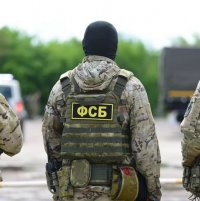 Создать мем Любовь-это когда он