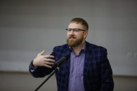 Создать мем Малькевич