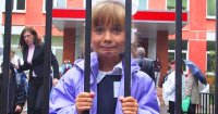 Создать мем В школу