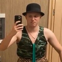 Создать мем Вадюша Мусоров