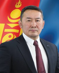 Создать мем Баттулга Халтмаагийн