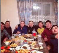 Создать мем Руслан копабаев