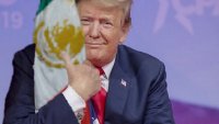 Создать мем Trump