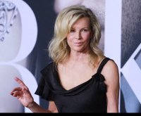 Создать мем Kim Basinger
