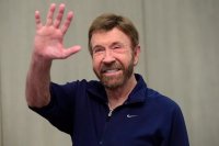 Создать мем NIKE