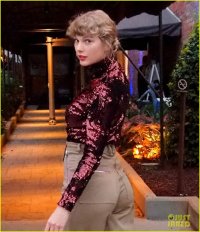 Создать мем Taylor Swift